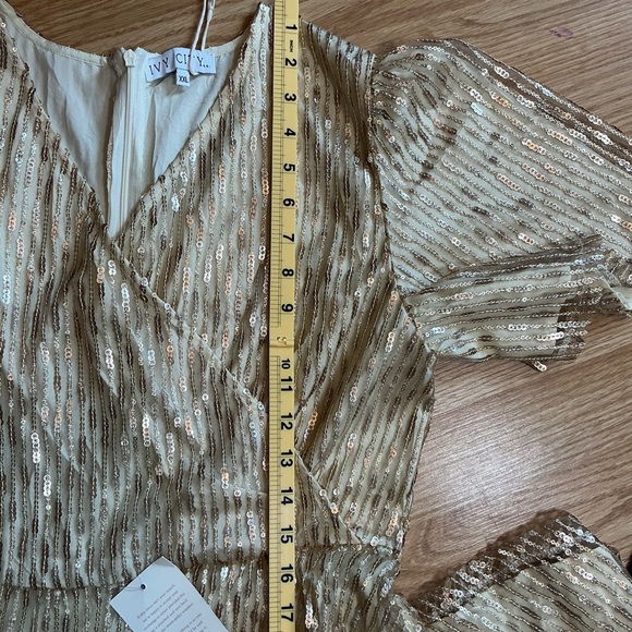 Ivy City Co Gold Midi Dress - Picture 8 of 10